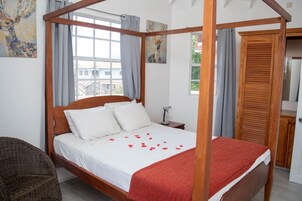 1 habitación y caja de seguridad en la habitación 