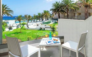 Terrace/patio - Ona Alborada Apartamentos (Arona)