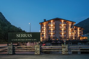 Front of property - Serras Andorra (Soldeu)