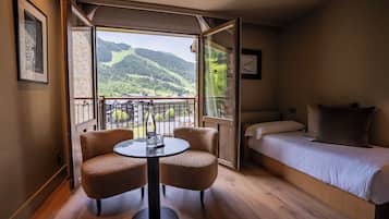 Suite familiar | Ropa de cama de alta calidad y minibar