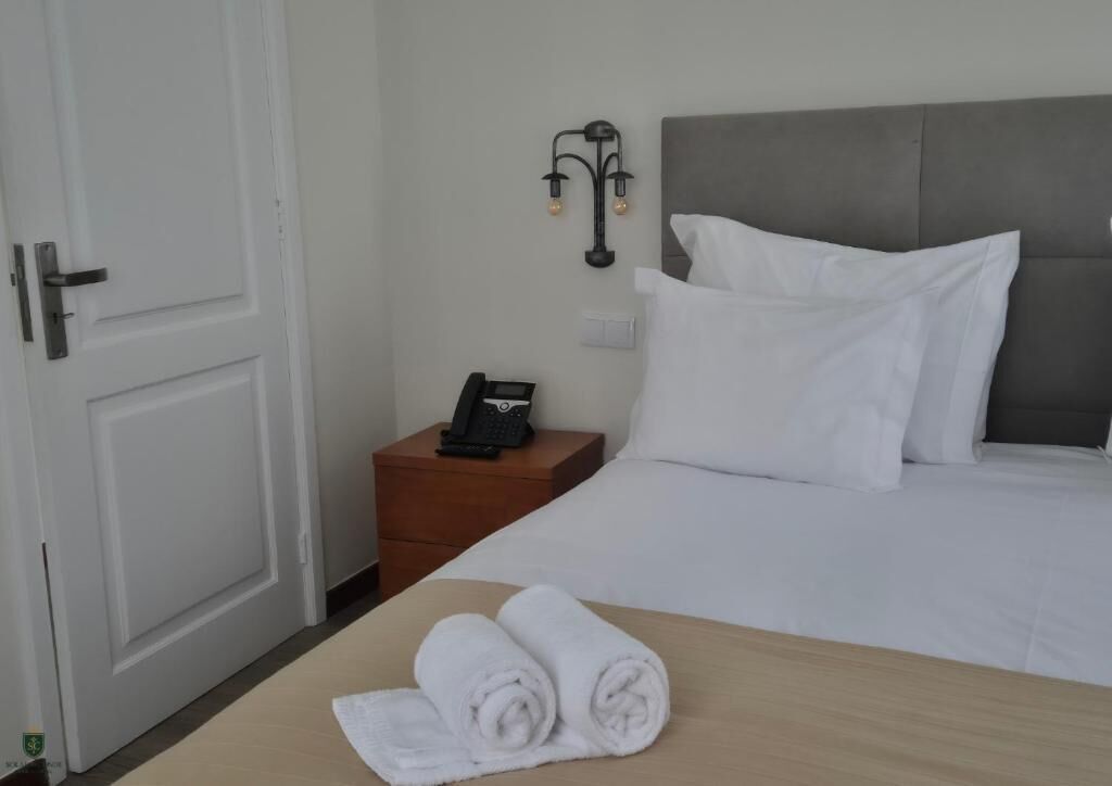 Superior-Bungalow | Zimmersafe, Schreibtisch, laptopgeeigneter Arbeitsplatz, Bettwäsche