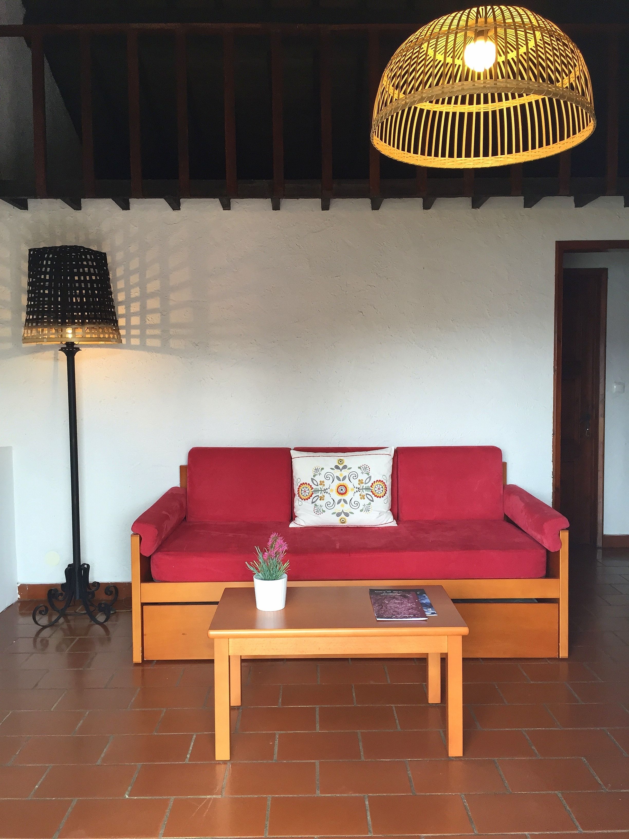 house | living room | tv