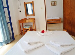 1 bedroom, premium bedding, in-room safe, iron/ironing board - Apollonia Apartments (Malevizi)