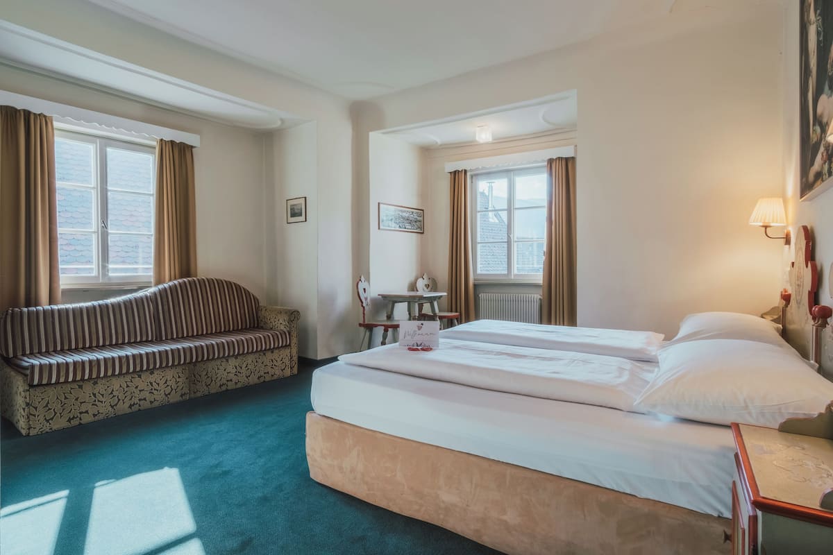 Suite junior, vistas a la montaña | Sábanas italianas Frette y ropa de cama hipoalergénica