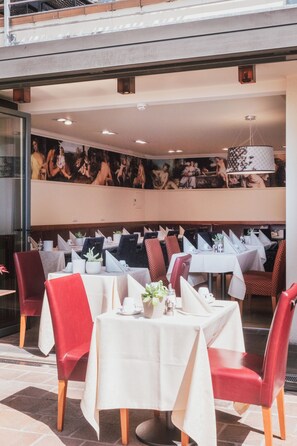 Daily buffet breakfast for a fee - Hotel Traube (Bressanone)