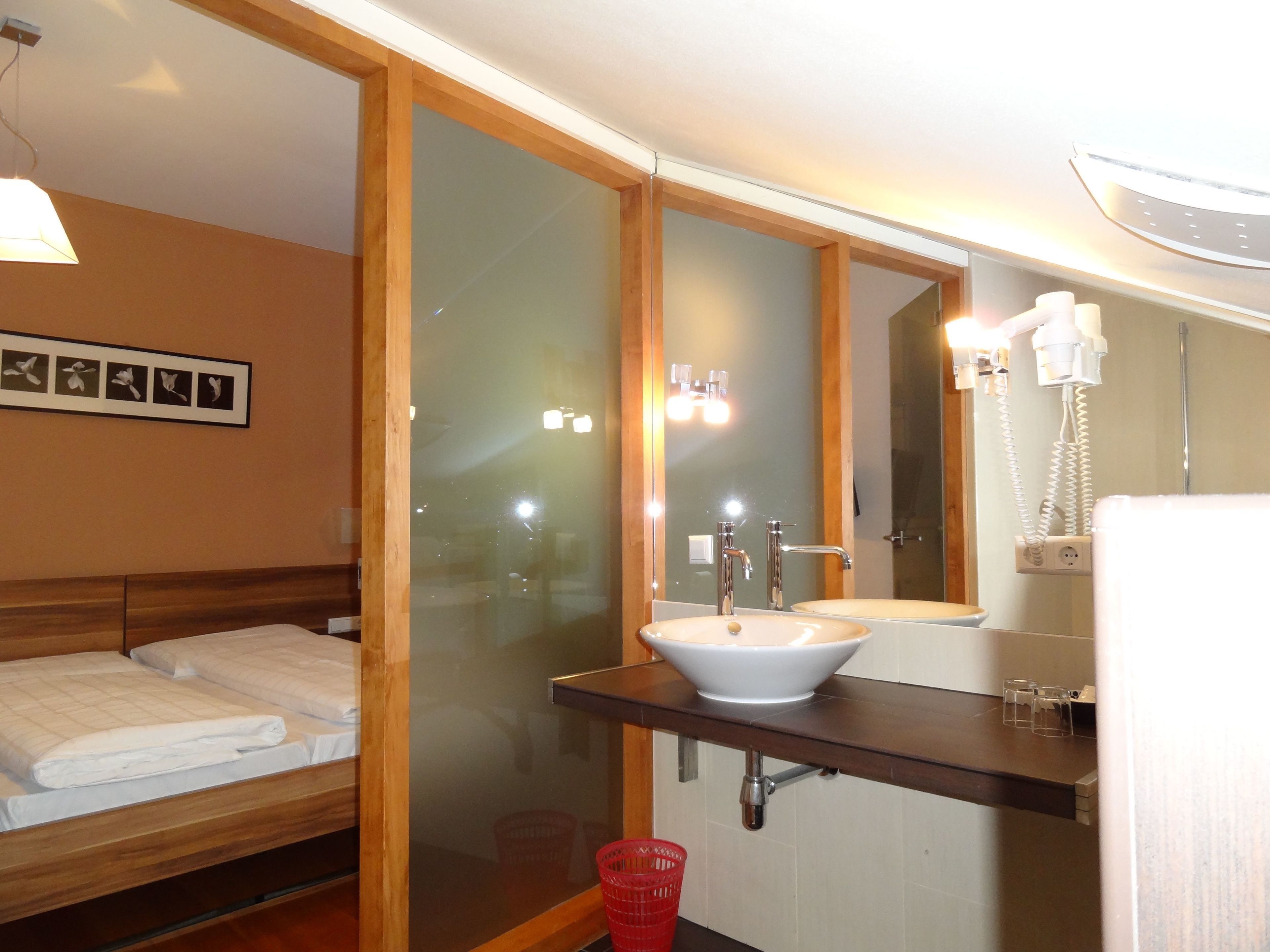 superior double room | bathroom sink