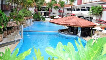 2 outdoor pools, pool umbrellas, sun loungers