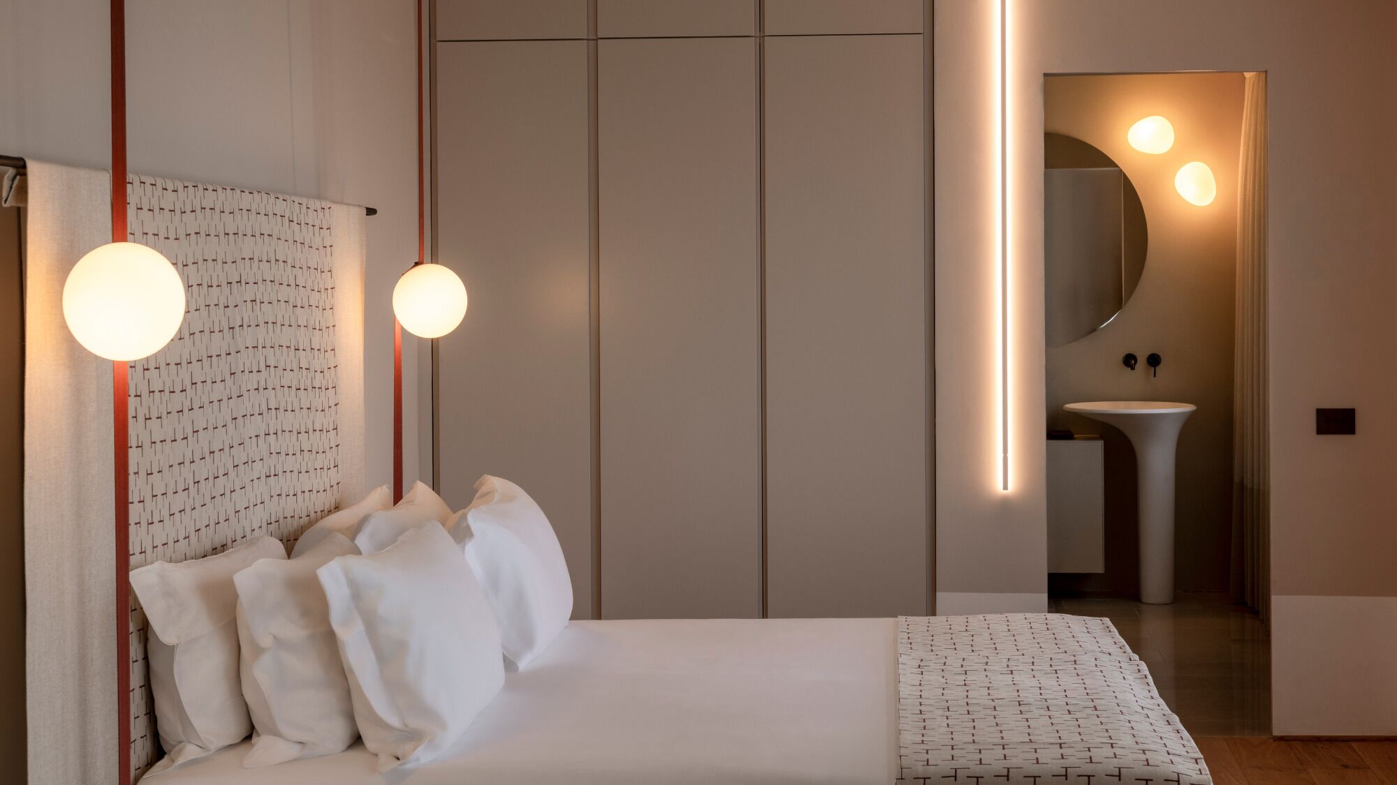 Junior Suite | Biancheria da letto di alta qualità, minibar, una cassaforte in camera