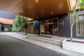 Fachada da propriedade