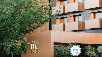 Mặt tiền nơi lưu trú
