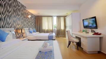 Individually decorated, desk, iron/ironing board, free WiFi