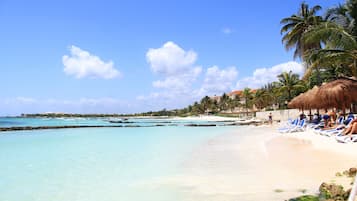 Beach nearby, kayaking