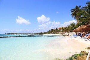 Beach nearby, kayaking