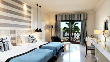 Juweira Room With Aqua Park Entrance | Premium bedding, minibar, in-room safe, desk