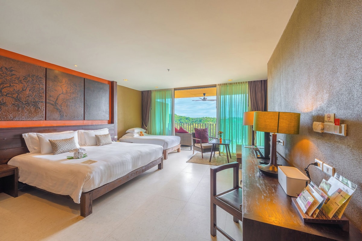 Grand Deluxe Triple | 高級寢具、羽絨被、Select Comfort 床墊、迷你吧