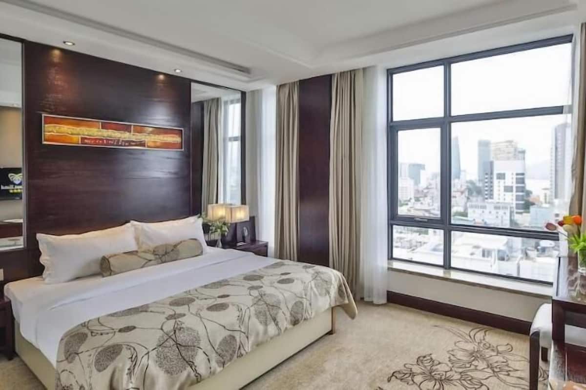 Ropa de cama de alta calidad y minibar
