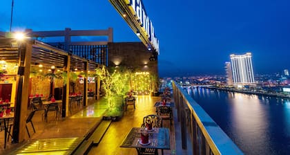 Brilliant Hotel