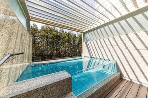 Premier Room, 1 Double Bed | 1 bedroom, premium bedding, down duvets, in-room safe