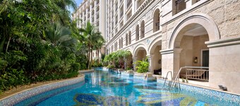 Crowne Plaza Resort Sanya Bay by IHG