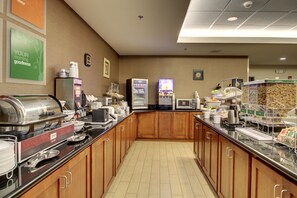 Free daily continental breakfast