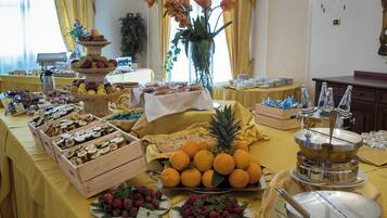 Petit déjeuner buffet compris