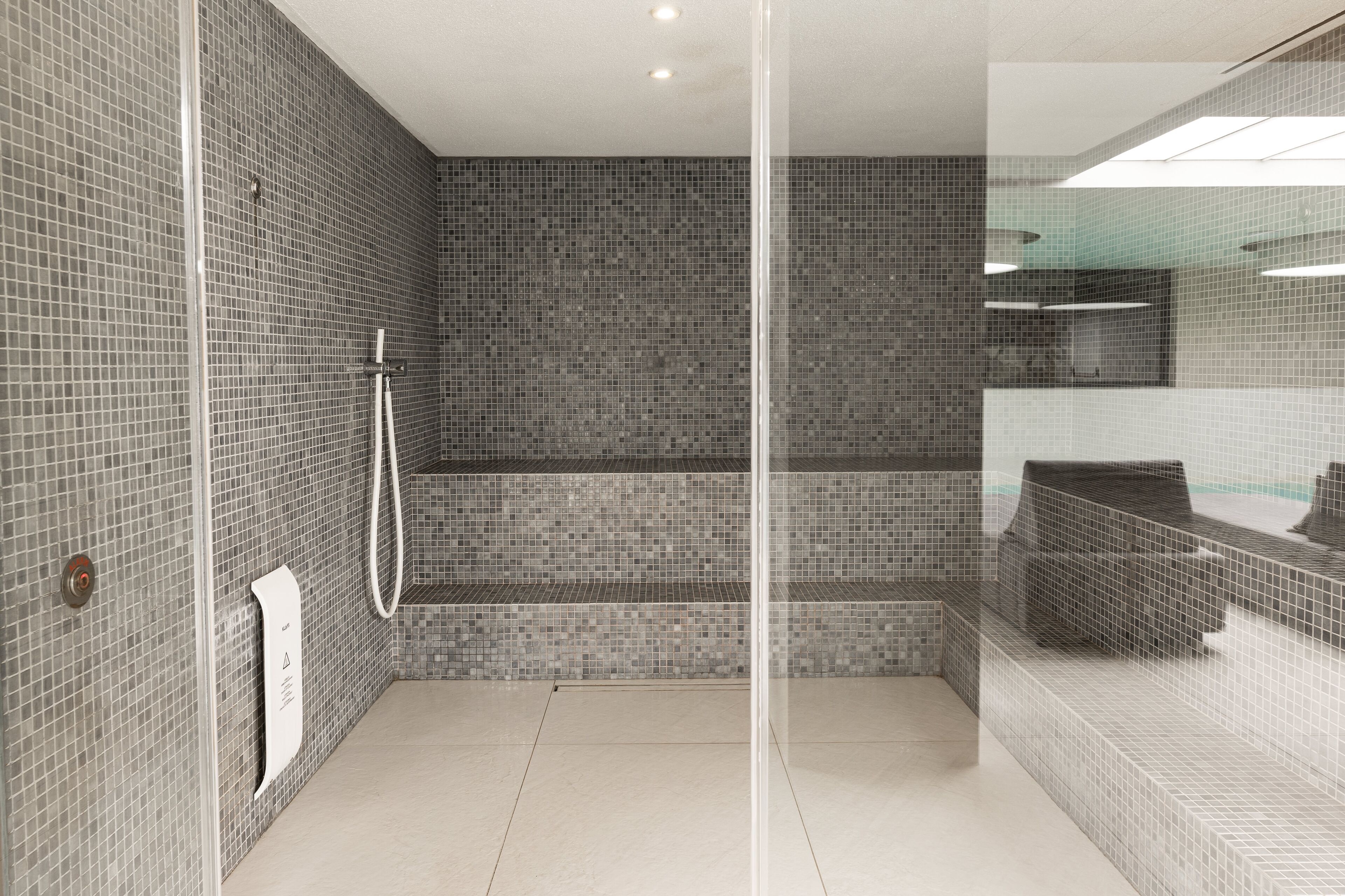 couples treatment room(s), body treatments, aromatherapy, body scrubs