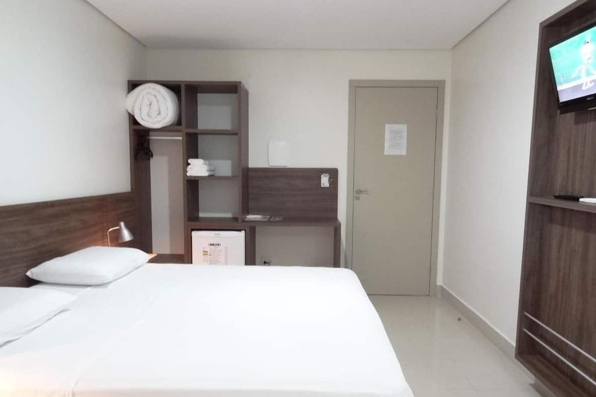 in-room safe, desk, rollaway beds, free wifi