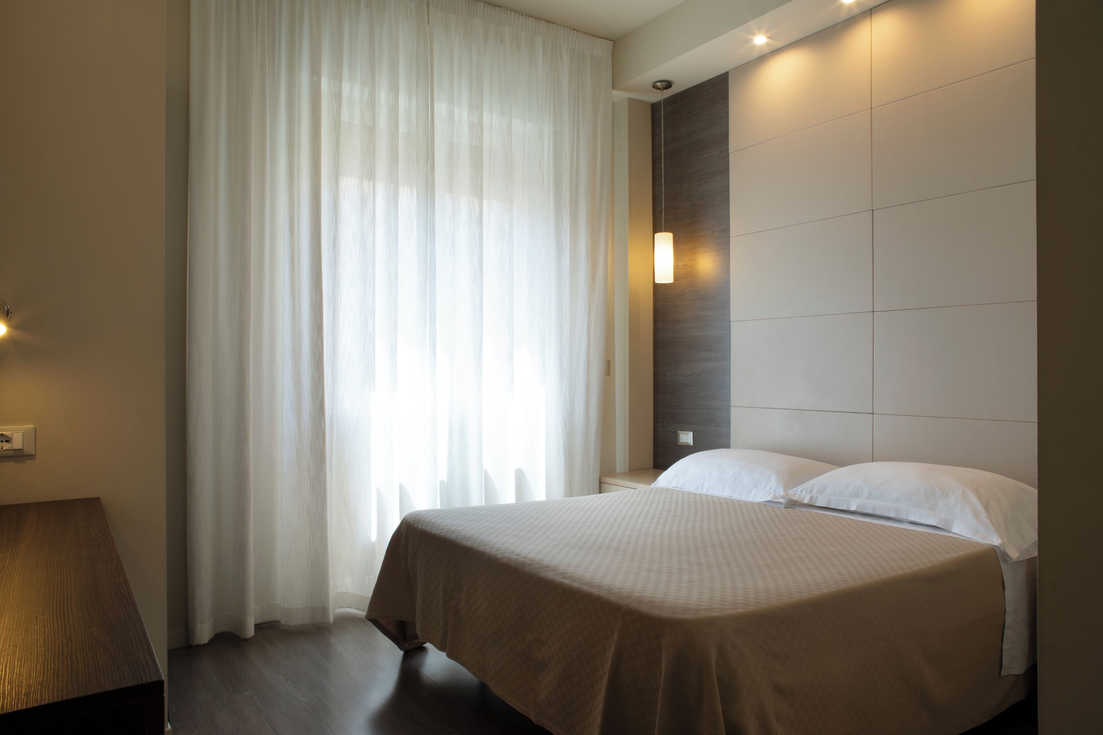 Doppia Classic | Minibar, una cassaforte in camera, una scrivania, insonorizzazione