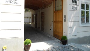 Exterior - MH Apartments Central Prague (Prague)