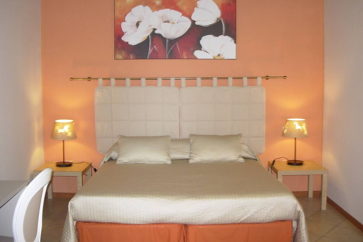 Family Quadruple Room | Gebar bulu kapas, meja, langsir/tirai gelap terus