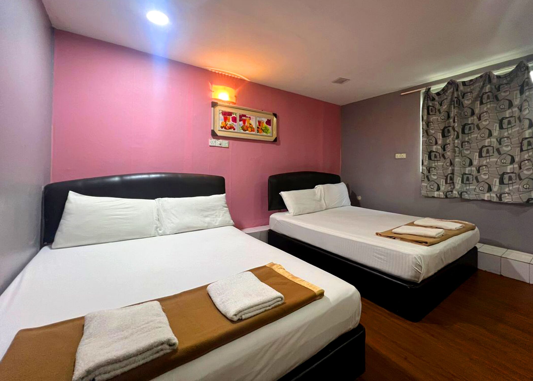 Quadruple Room, 2 Queen Beds | Desk, iron/ironing board, free WiFi, bed sheets