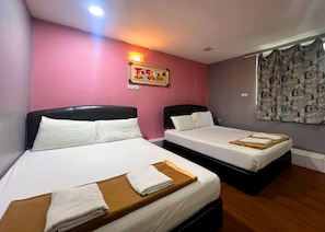 Quadruple Room, 2 Queen Beds - Ampang Point Star Hotel (Ampang)