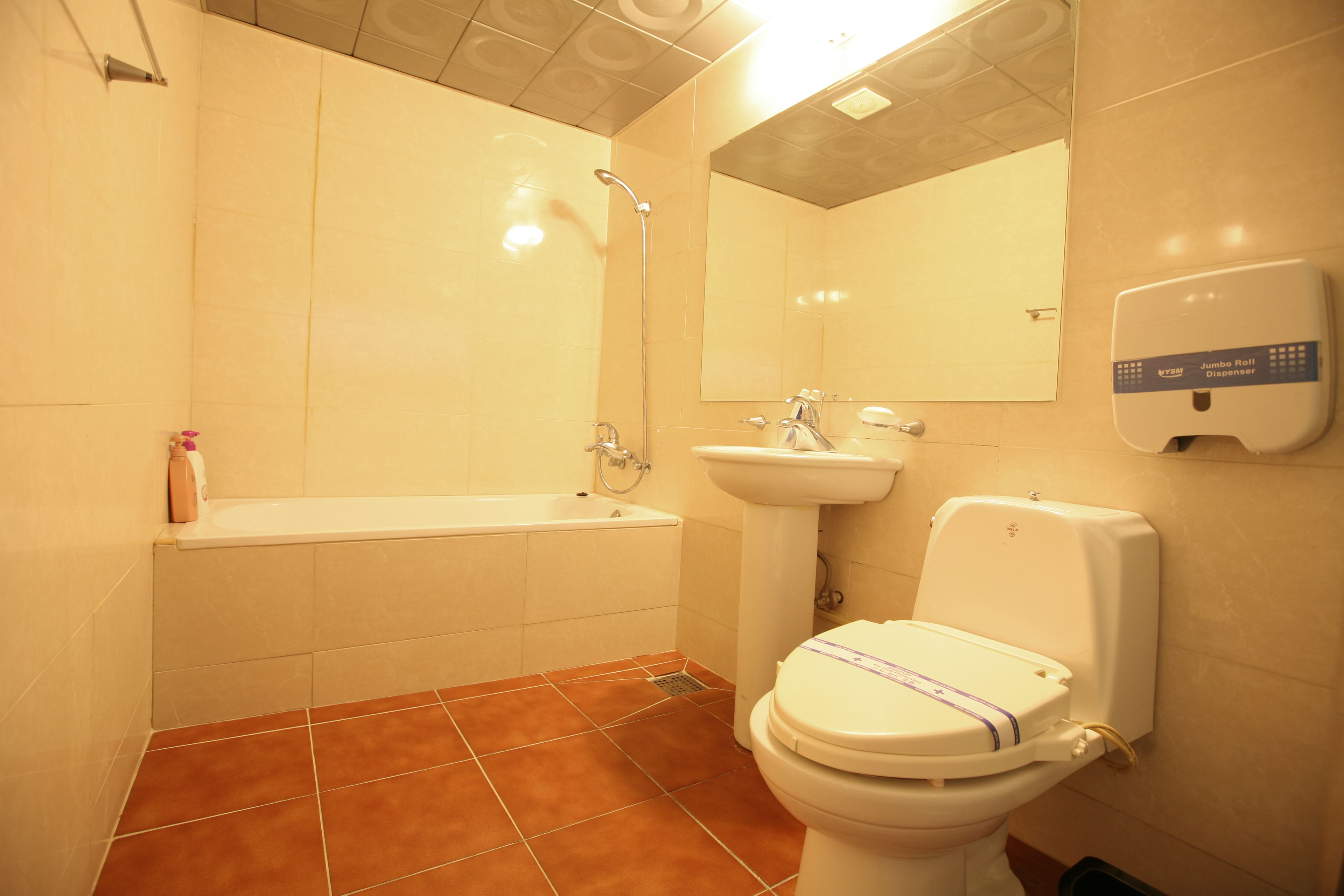 Photo - New World Hotel