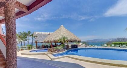 Flamingo Marina Resort