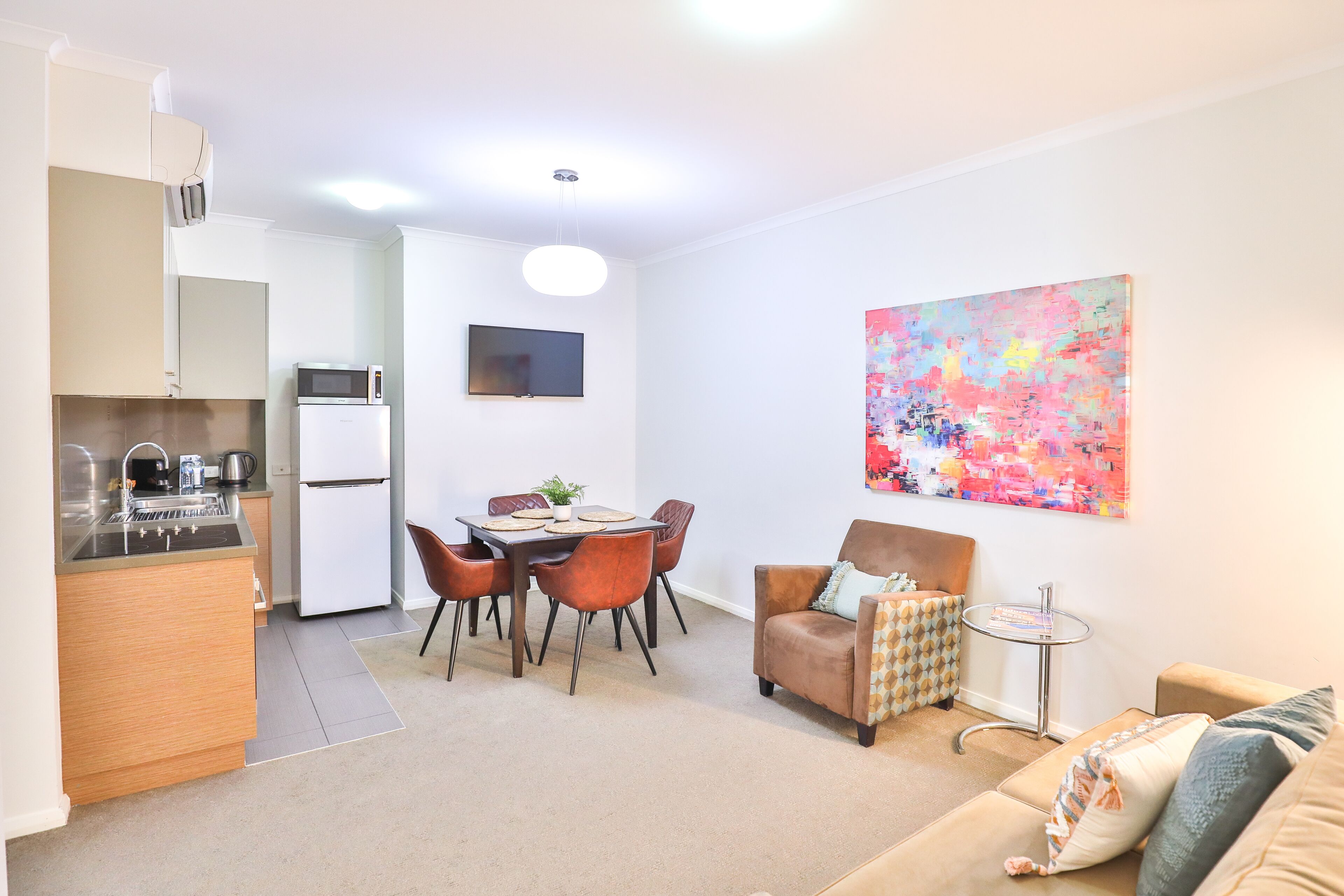 42-inch flat-screen TV with digital channels, plasma TV, Netflix