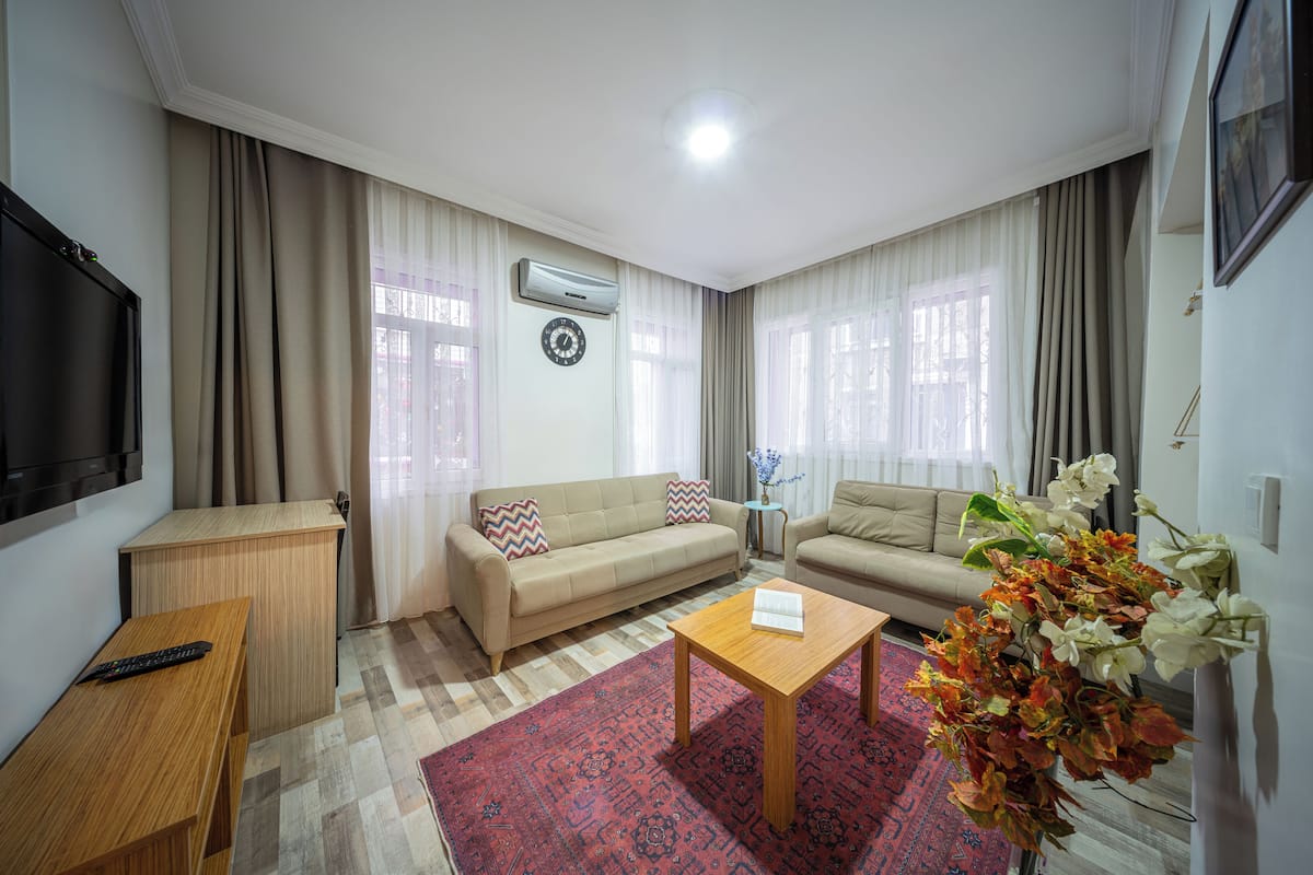 Family Apartment | Living area | LCD TV