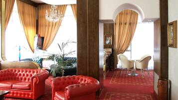 Double or Twin Room | Minibar, in-room safe, desk, iron/ironing board