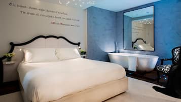 Deluxe Suite with City View | 1 bedroom, premium bedding, in-room safe, desk