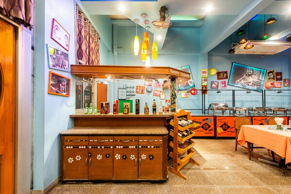 Bar (on property) - Gulf Siam Hotel (Pattaya)