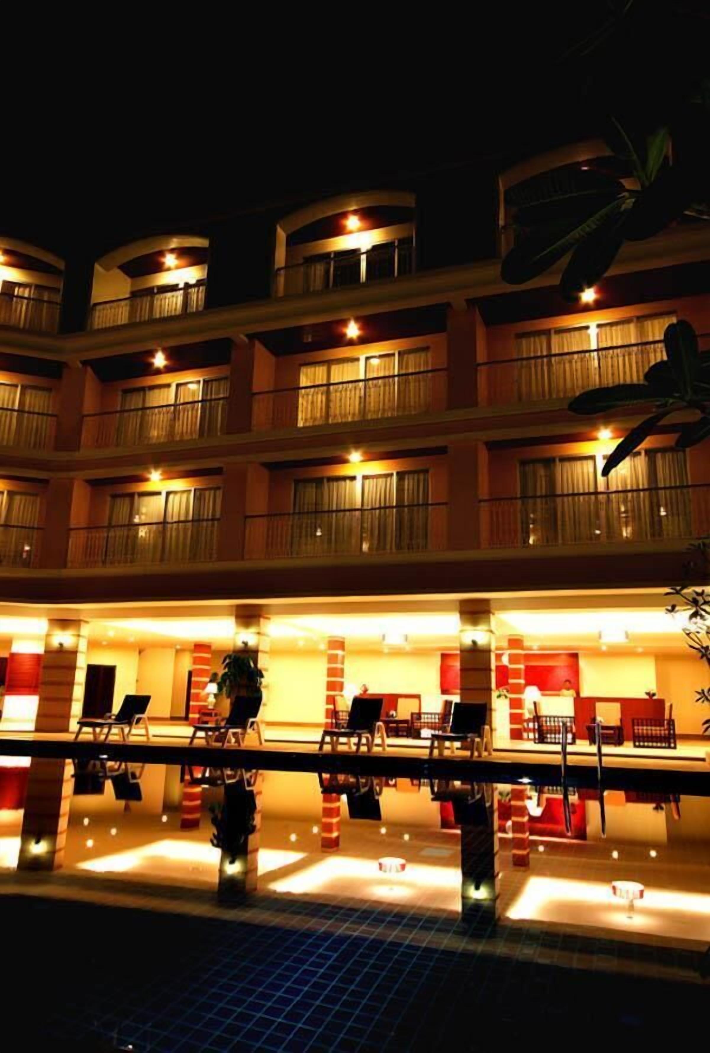 Front of property - evening/night