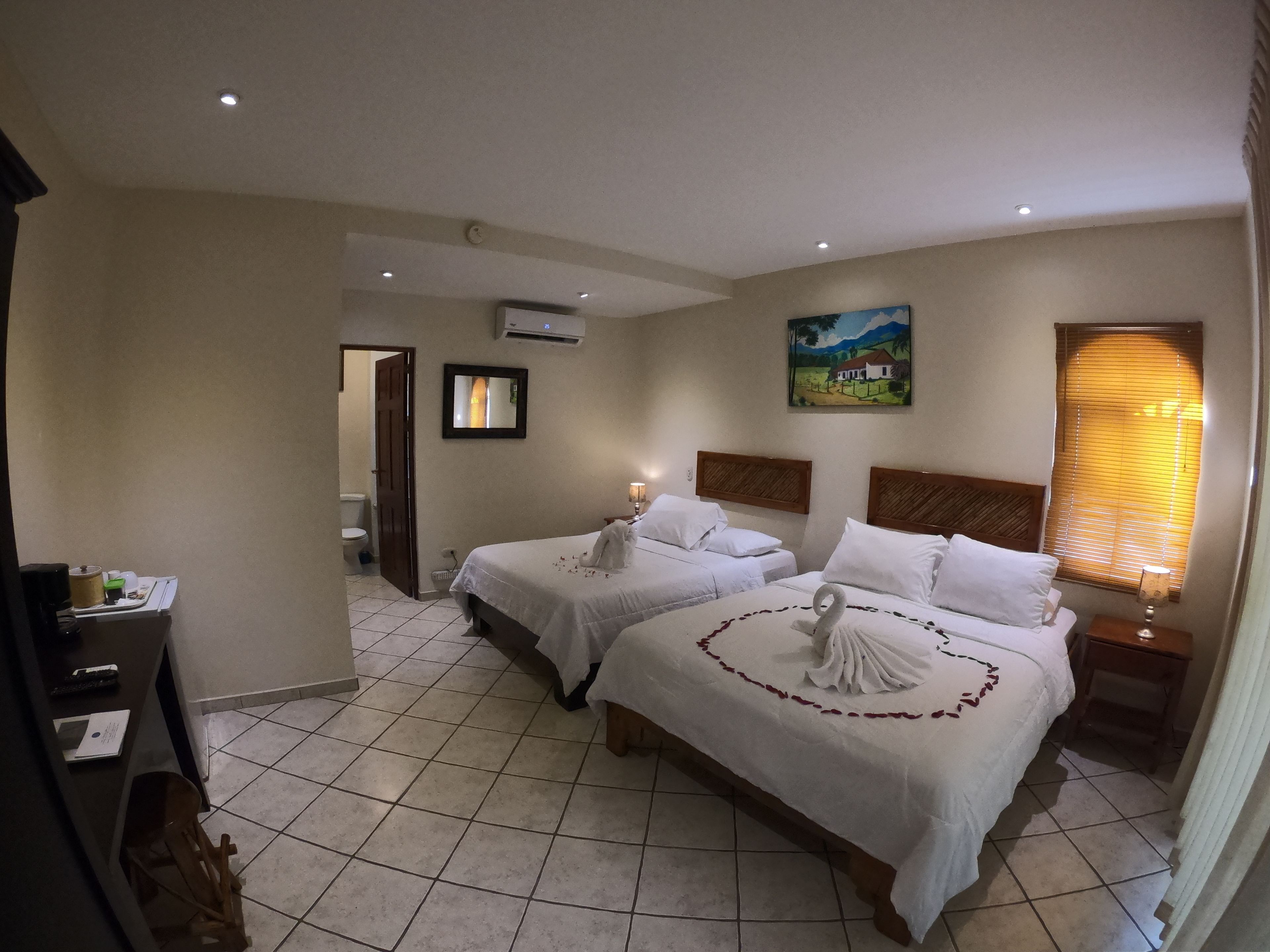 standard double room | 1 bedroom, down duvets, in-room safe, desk