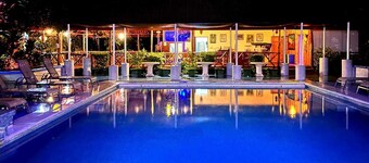Hotel Cocomar Beachfront Hotel
