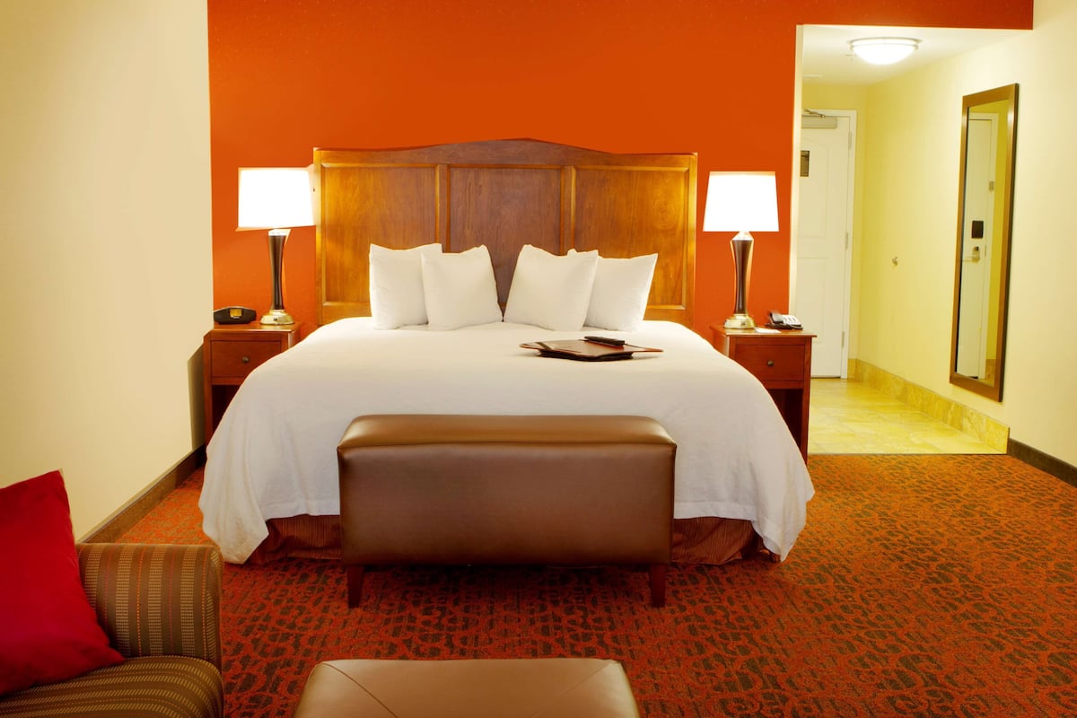 king bed with sofabed | hypo-allergenic bedding, desk, iron/ironing board, free cots/infant beds