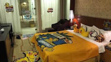Minibar, in-room safe, alarm clocks