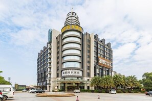 Exterior - Huifeng Holiday Hotel (Foshan)