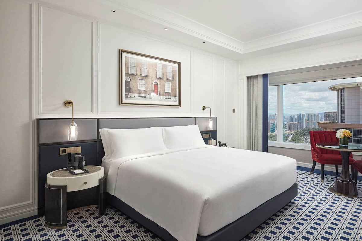 1 bedroom, premium bedding, in-room safe, blackout drapes
