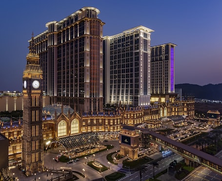 View from room. Londoner Grand, a Luxury Collection Hotel, Macao