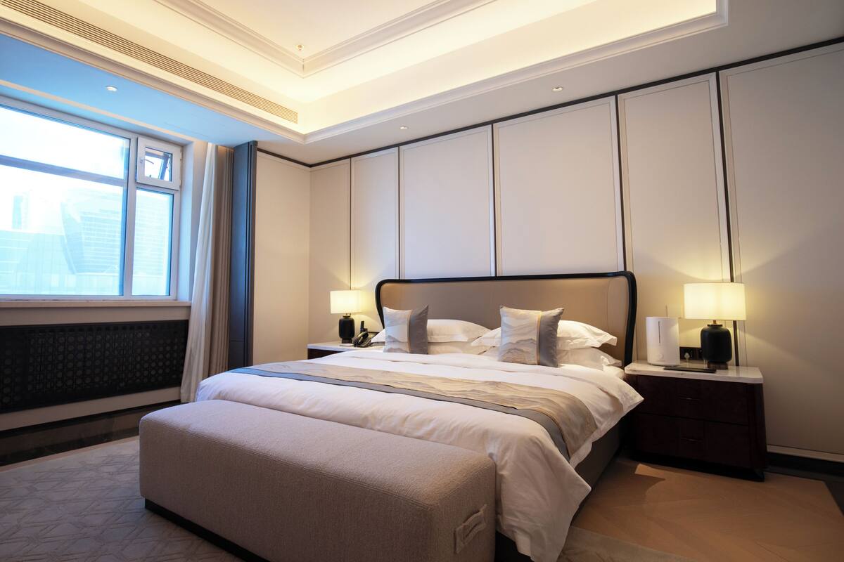 Minibar, két bảo mật tại phòng, bàn, màn/rèm cản sáng 