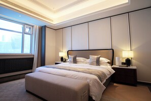 Minibar, in-room safe, desk, blackout curtains