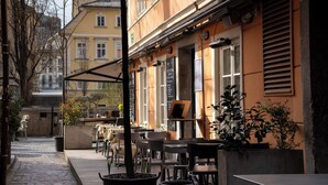 Unclassified image, 3 of 77, button - Vander Urbani Resort – a Member of Design Hotels (Ljubljana)